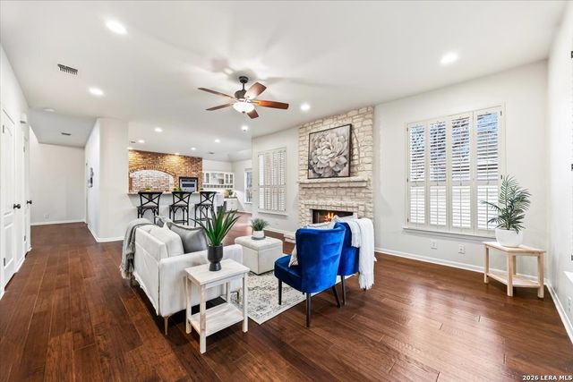 16926 Hidden Timber Wood, San Antonio, TX 78248