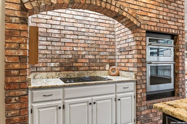 16926 Hidden Timber Wood, San Antonio, TX 78248