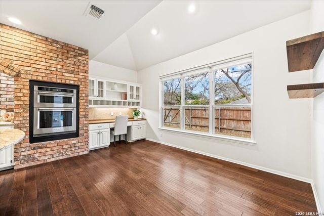 16926 Hidden Timber Wood, San Antonio, TX 78248