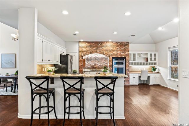 16926 Hidden Timber Wood, San Antonio, TX 78248