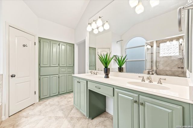 16926 Hidden Timber Wood, San Antonio, TX 78248