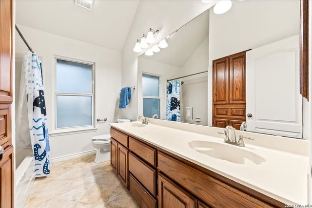 16926 Hidden Timber Wood, San Antonio, TX 78248