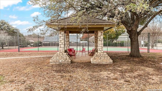 16926 Hidden Timber Wood, San Antonio, TX 78248