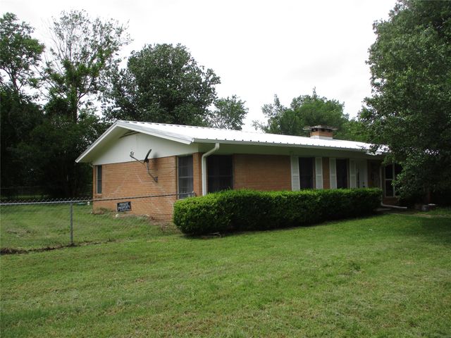 1026 County Road 1145, No City, TX 75472