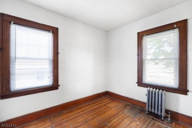 357 Greylock Pkwy, Belleville Twp., NJ 07109