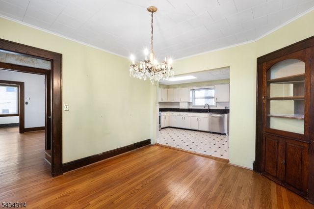 357 Greylock Pkwy, Belleville Twp., NJ 07109