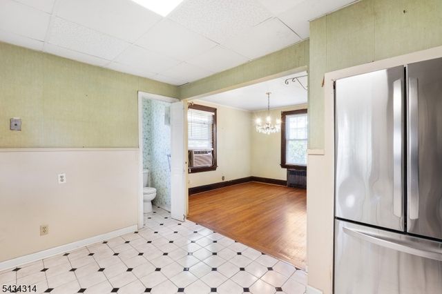 357 Greylock Pkwy, Belleville Twp., NJ 07109