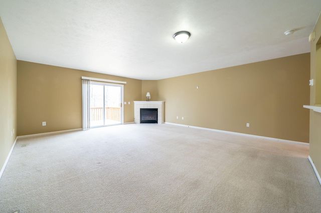 1774 Park Trail Ne, Grand Rapids Twp, MI 49525