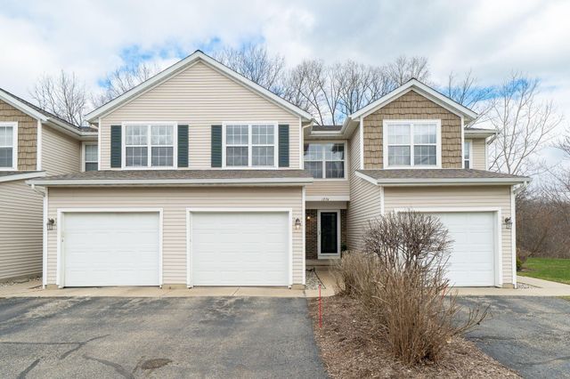 1774 Park Trail Ne, Grand Rapids Twp, MI 49525