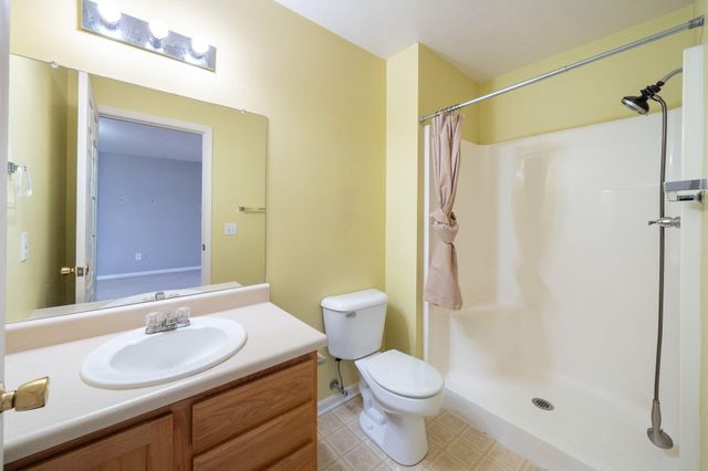 1774 Park Trail Ne, Grand Rapids Twp, MI 49525