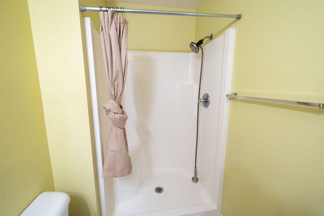 1774 Park Trail Ne, Grand Rapids Twp, MI 49525