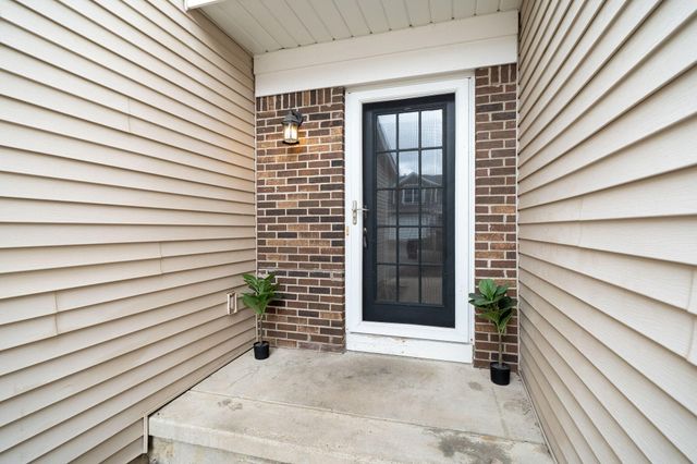 1774 Park Trail Ne, Grand Rapids Twp, MI 49525