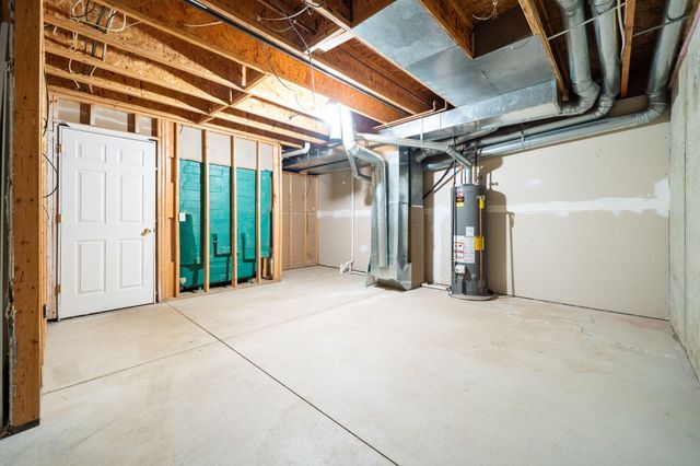 1774 Park Trail Ne, Grand Rapids Twp, MI 49525