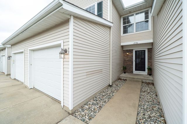 1774 Park Trail Ne, Grand Rapids Twp, MI 49525