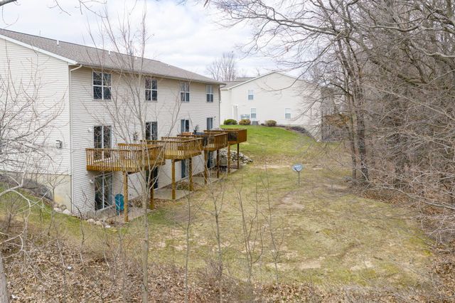 1774 Park Trail Ne, Grand Rapids Twp, MI 49525