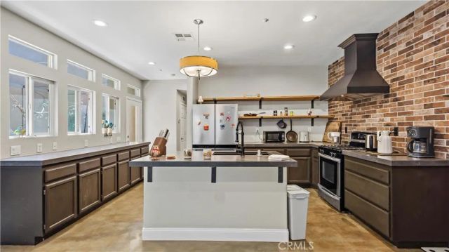 6360 Manzanita way, Riverside, CA 92504