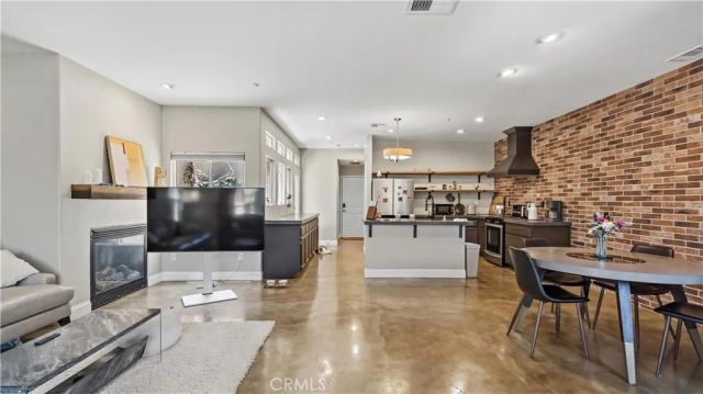 6360 Manzanita way, Riverside, CA 92504