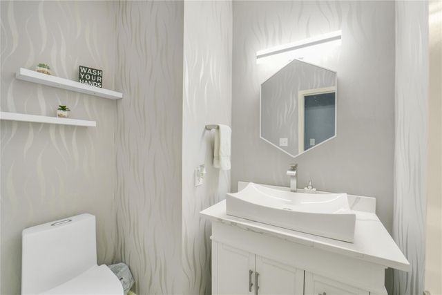 3827 Katy Hollow Drive, Katy, TX 77449