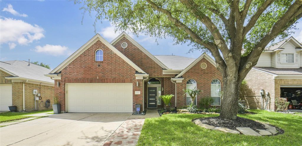 3827 Katy Hollow Drive, Katy, TX 77449