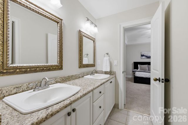 2420 Crofte Drive, Sherrills Ford, NC 28673