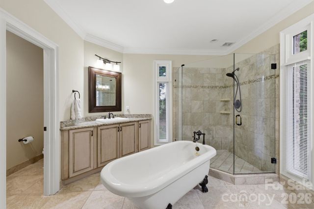 2420 Crofte Drive, Sherrills Ford, NC 28673