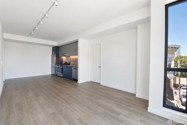 395 6th Street 305, San Francisco, CA 94107