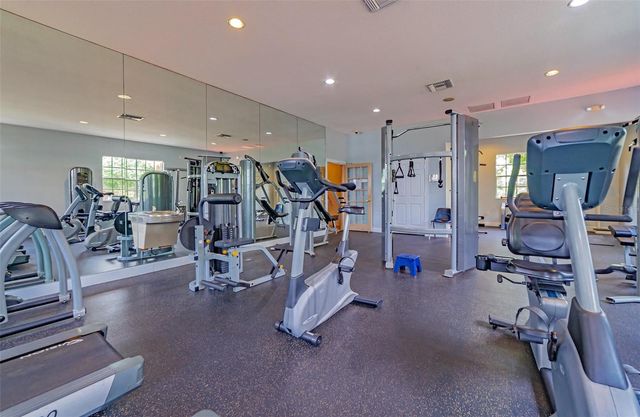 9028 LAKE CHASE ISLAND WAY 9028, Tampa, FL 33626