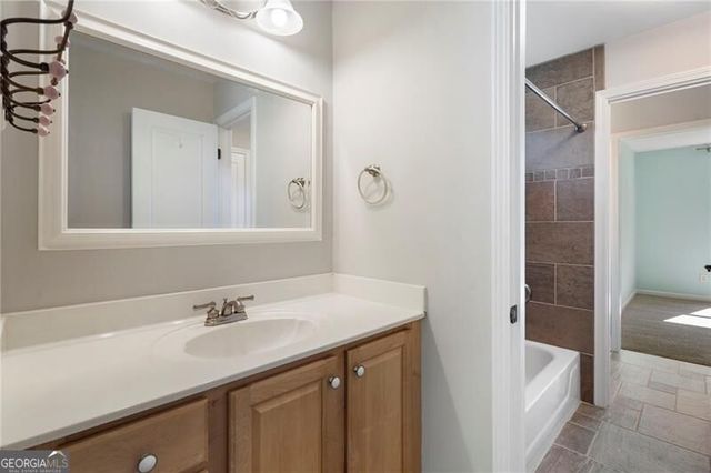 405 Island Cove Drive, Newnan, GA 30263