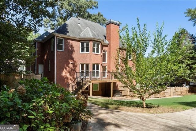 405 Island Cove Drive, Newnan, GA 30263