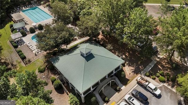 405 Island Cove Drive, Newnan, GA 30263