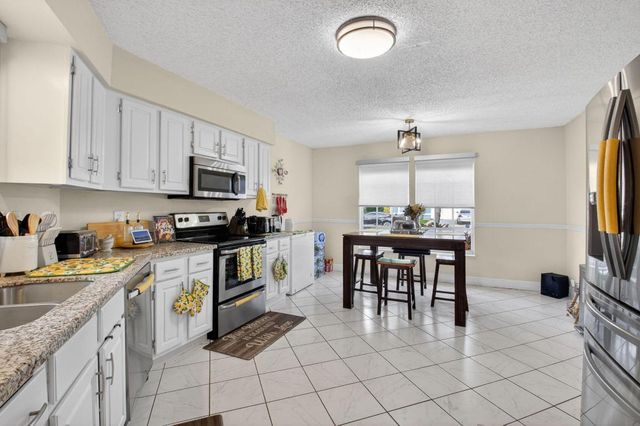 24 Misty Meadow Drive, Boynton Beach, FL 33436