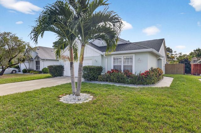 24 Misty Meadow Drive, Boynton Beach, FL 33436
