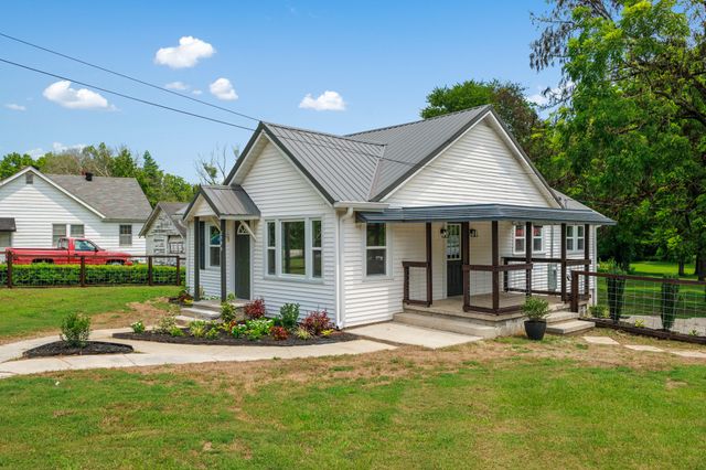 2594 Faulkner Springs Rd, Mcminnville, TN 37110