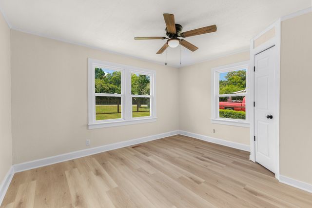 2594 Faulkner Springs Rd, Mcminnville, TN 37110