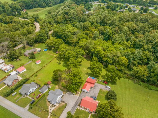 2594 Faulkner Springs Rd, Mcminnville, TN 37110
