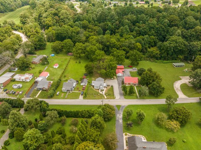 2594 Faulkner Springs Rd, Mcminnville, TN 37110