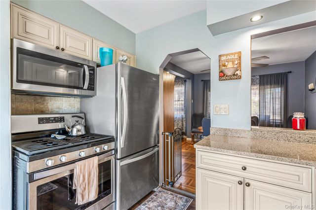 16648 24th Road, Whitestone, NY 11357