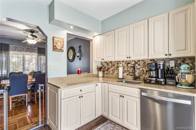 16648 24th Road, Whitestone, NY 11357