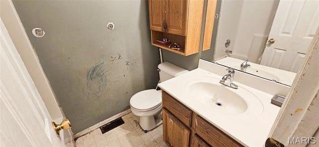 14417 Cape Charles Court, Florissant, MO 63034