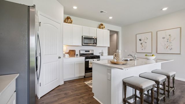 4058 Amelia Lane, White House, TN 37188