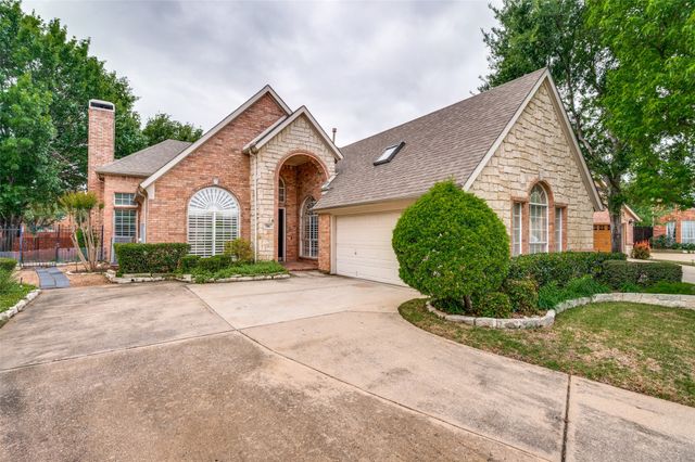 306 Heatherwood Drive, Irving, TX 75063