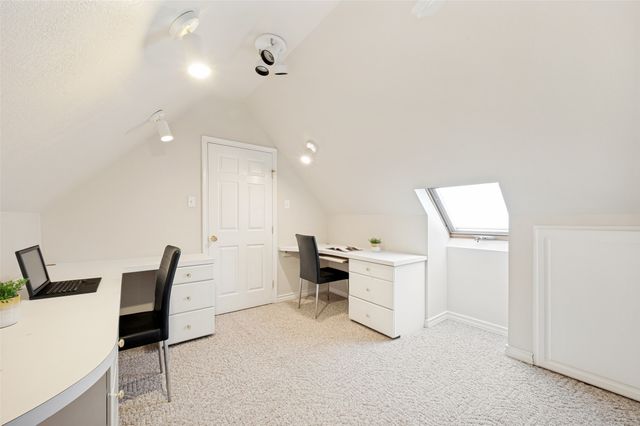 306 Heatherwood Drive, Irving, TX 75063