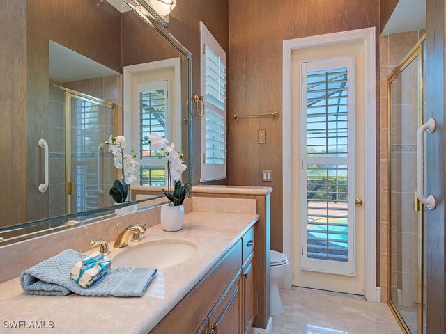 427 Terracina WAY, Naples, FL 34119