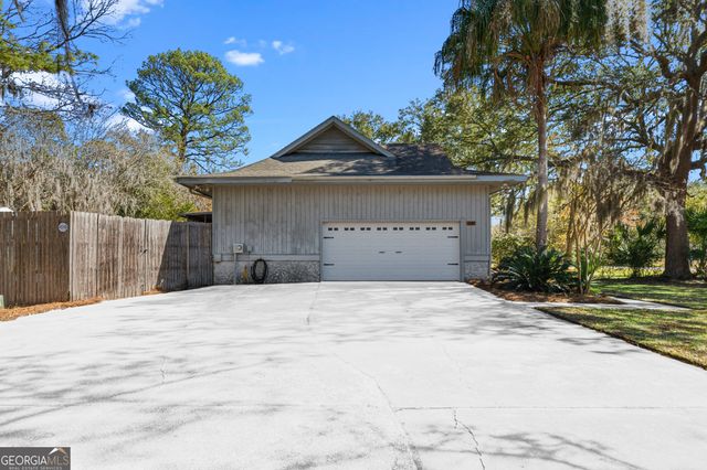 341 Point Peter Place, St. Marys, GA 31558