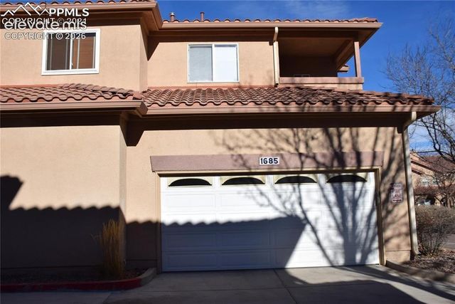 1685 Courtyard Heights, Colorado Springs, CO 80906