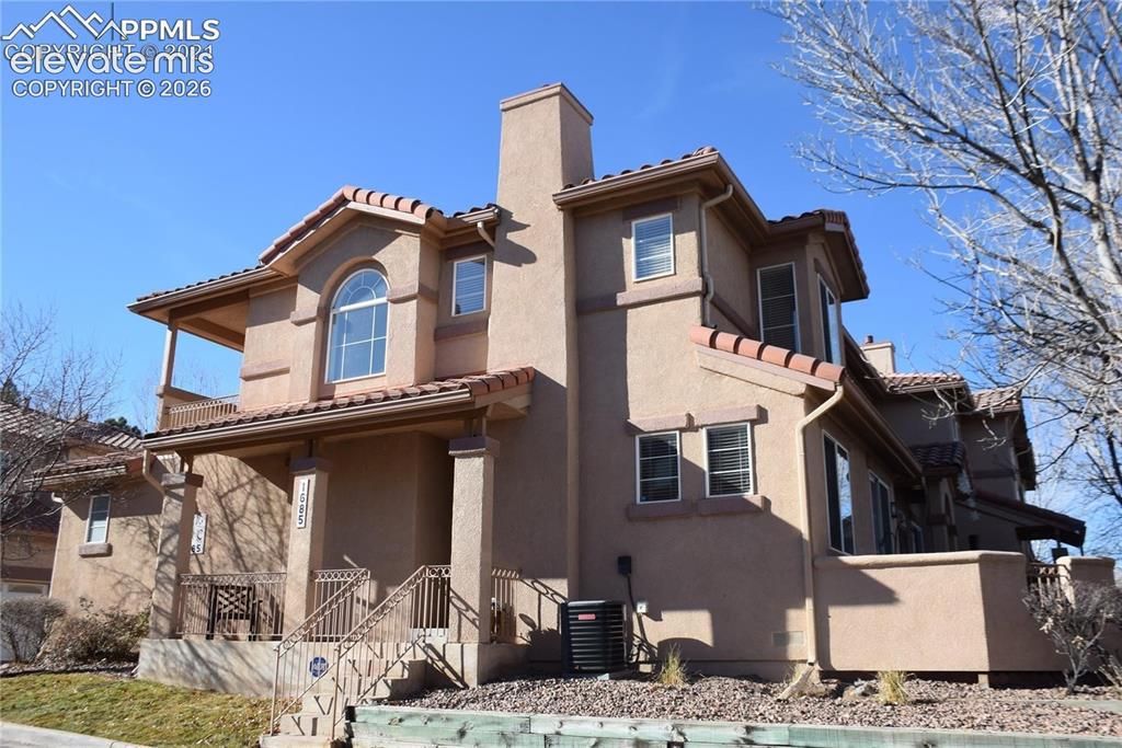 1685 Courtyard Heights, Colorado Springs, CO 80906
