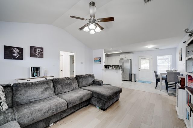 148 Peach Street, Austin, AR 72007