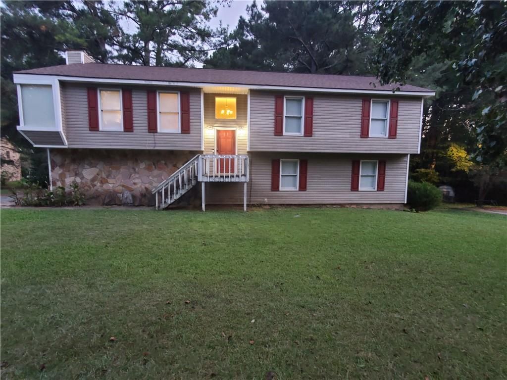 1270 Helmer Road, Riverdale, GA 30296