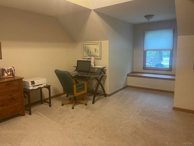 11279 Sarle Road, Freeland, MI 48623