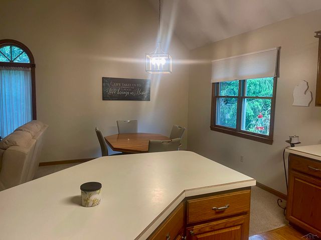 11279 Sarle Road, Freeland, MI 48623
